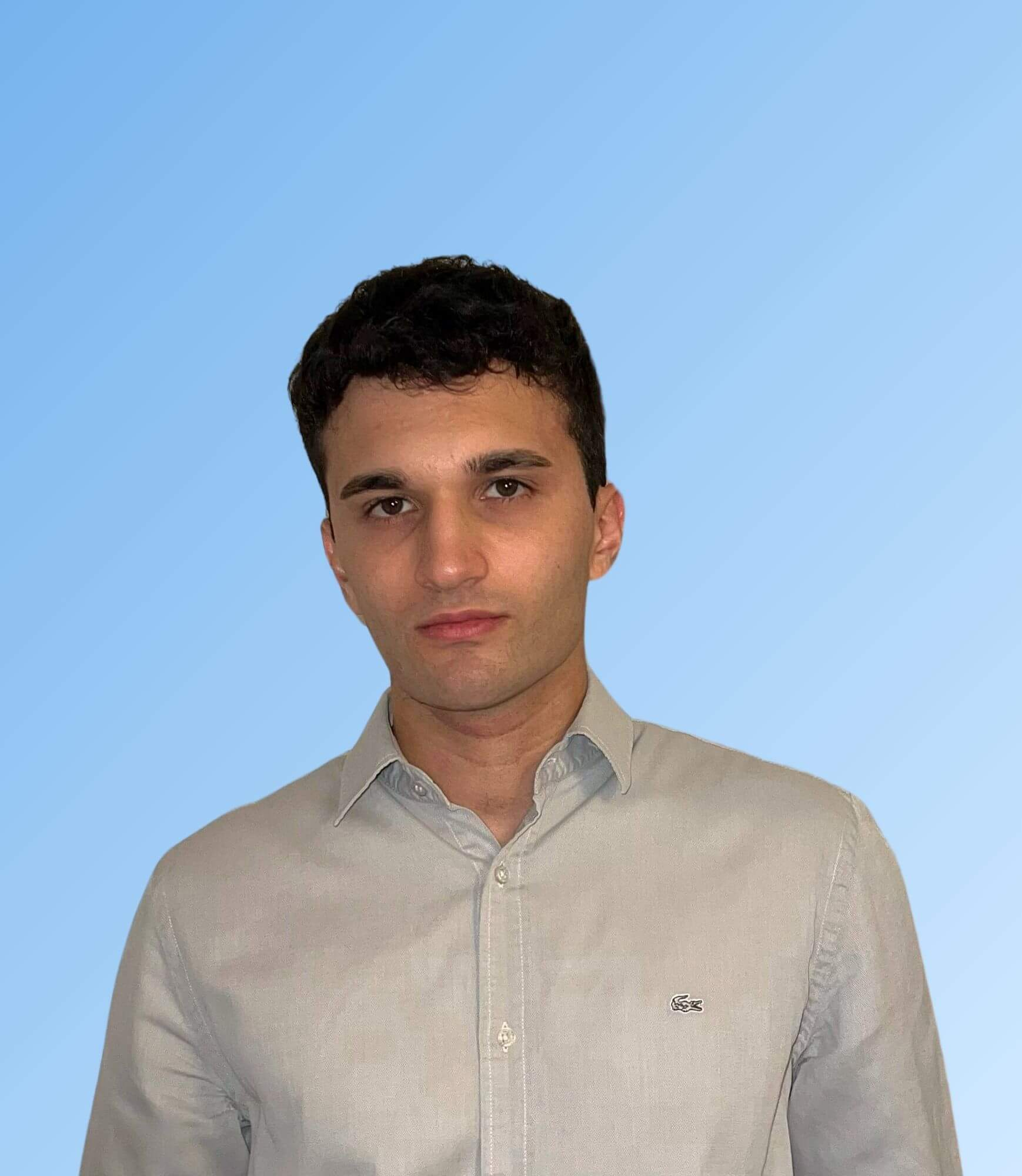 Retrato de Nicolás Agustín Oliver, Account Executive de Defentux